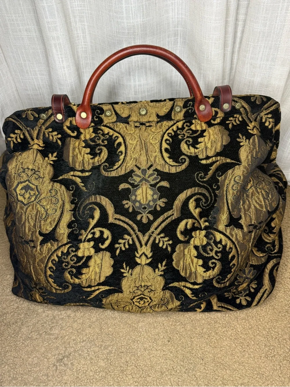 The Victorian Traveler beautiful vintage